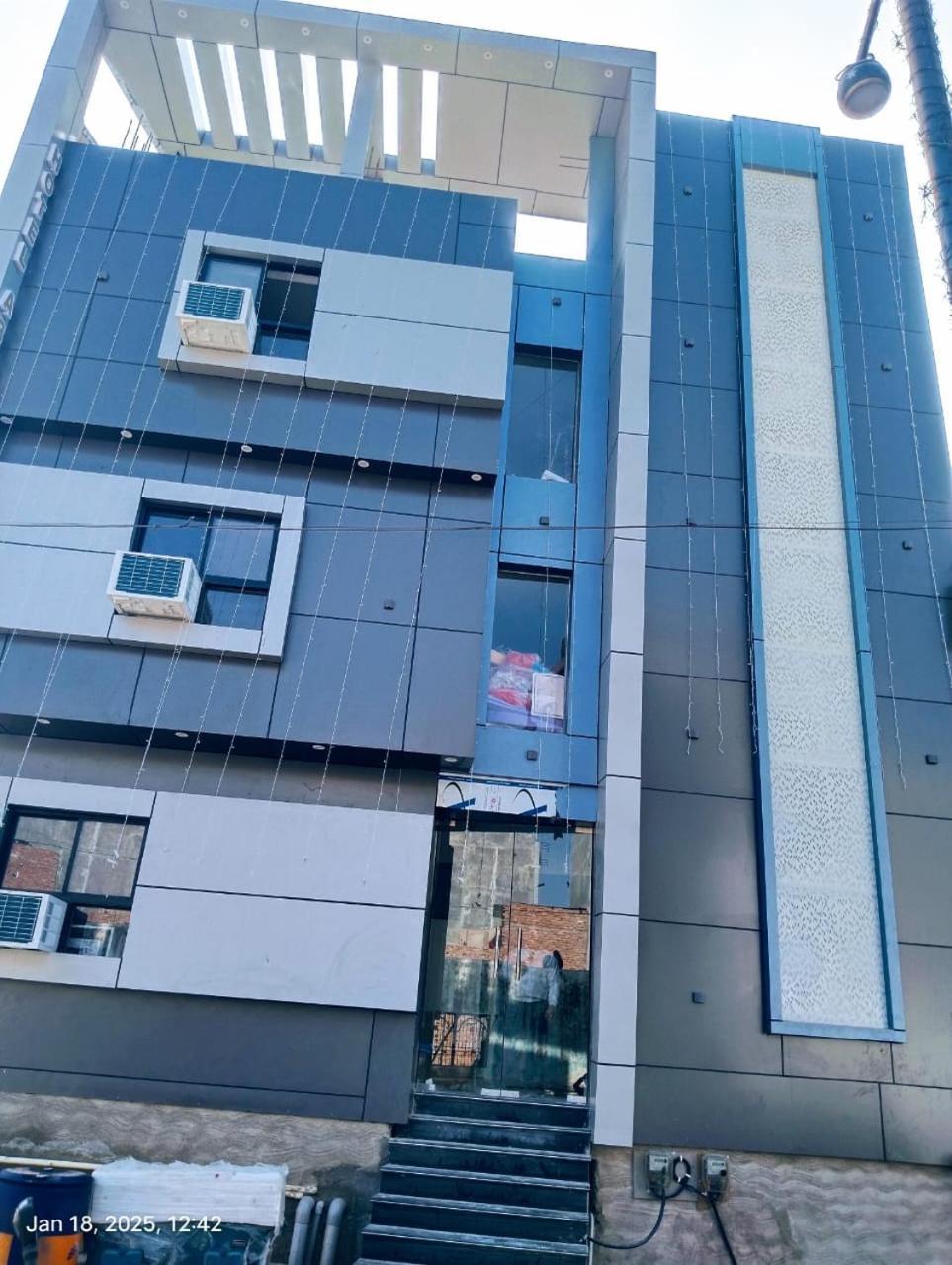 Hotel Abhinandan Ayodhya Ngoại thất bức ảnh
